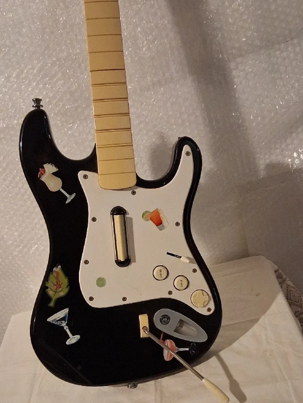 Nintendo guitar controller